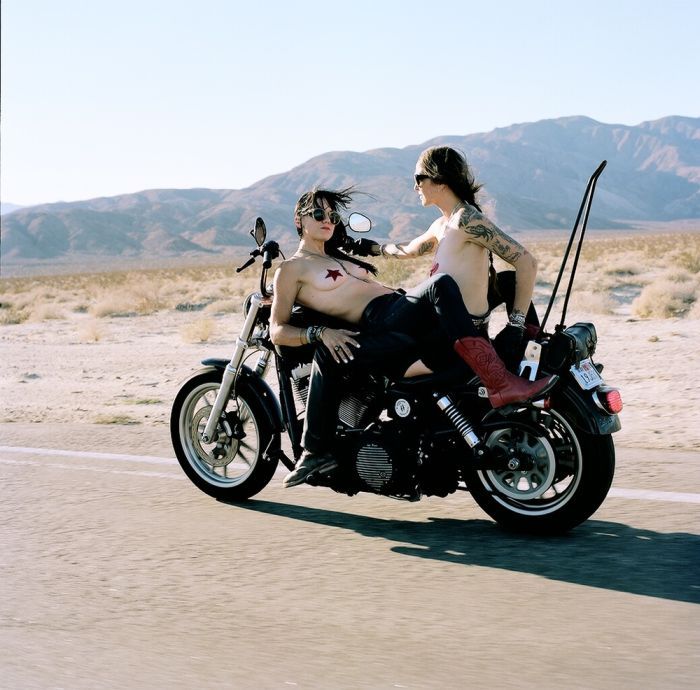 Girls on a motorcycle in Nanchang