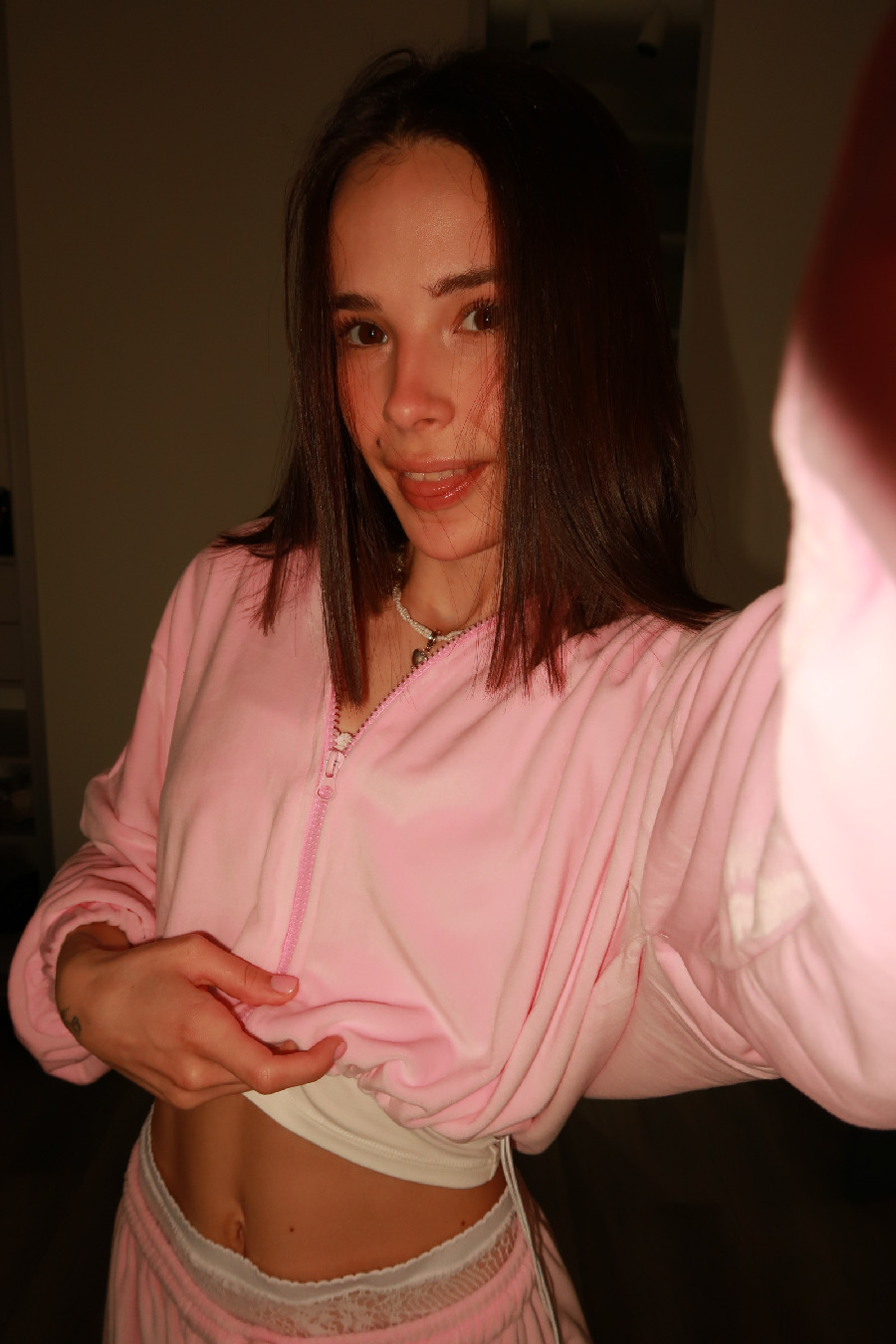 Tina brings the glow — live moments in Nanchang